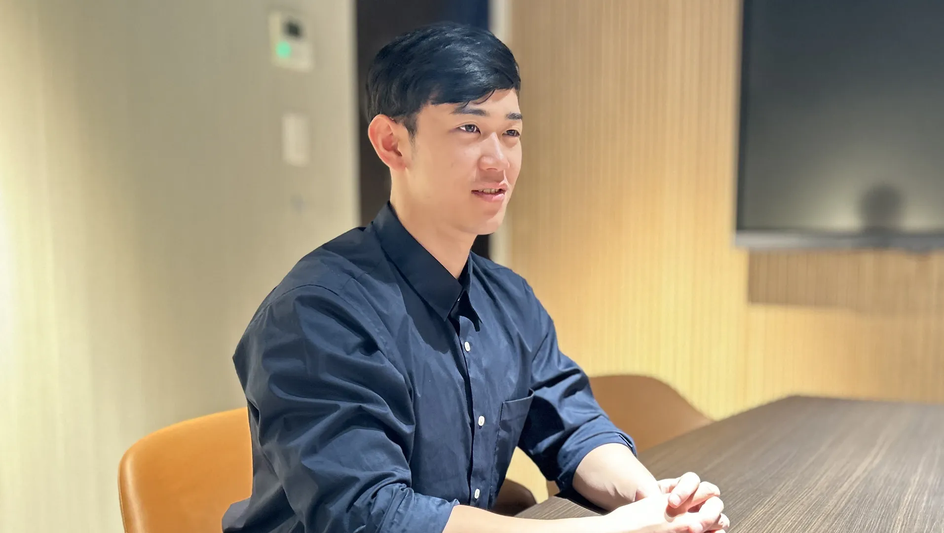 ボルデックスの良さについて語る石内さん